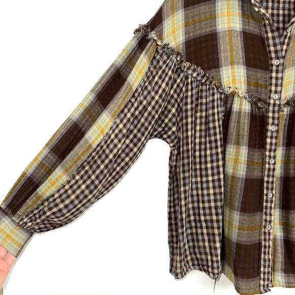 In Loom Brown Plaid Check Frayed Ruffle Relaxed Button Front Top Size Small - Picture 6 of 13